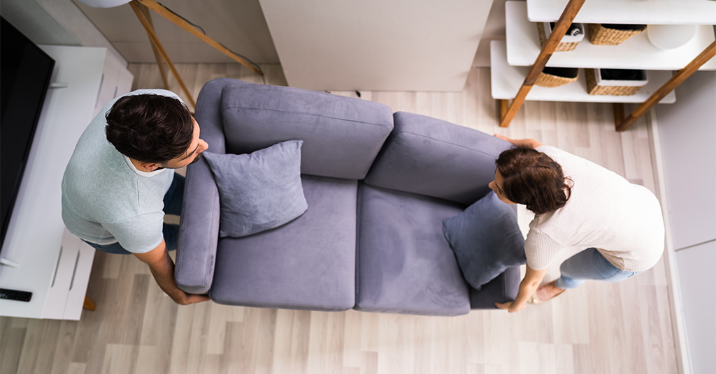 Fitting-Your-Sofa-Through-a-Door